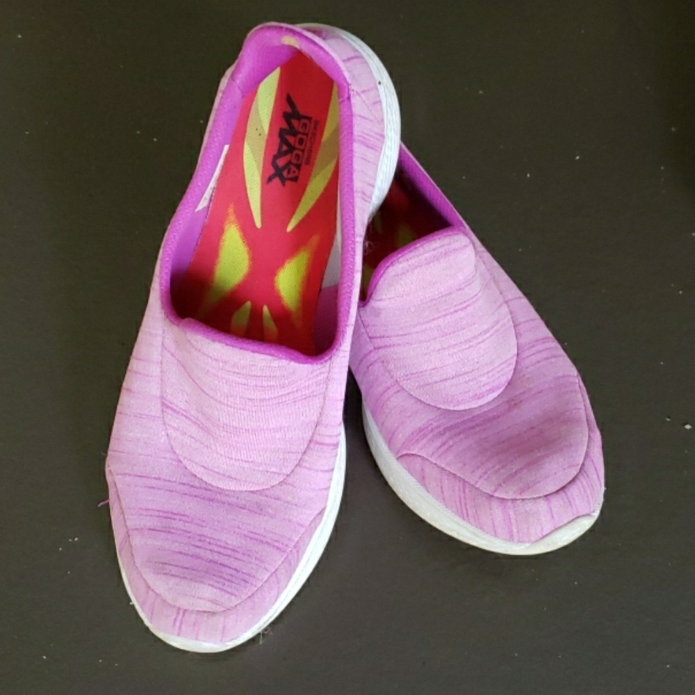 Skechers Go Walk Goga Max
